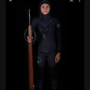 Waihana womens free diving wetsuit